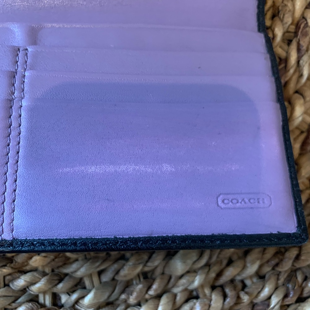 Coach Hampton leather wallet. GUC. Black leather with purple leather interior. - Picture 10 of 10